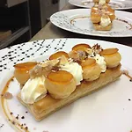 Logis Restaurant Le Dauphin Et Le Du Prieure Hotel Caen