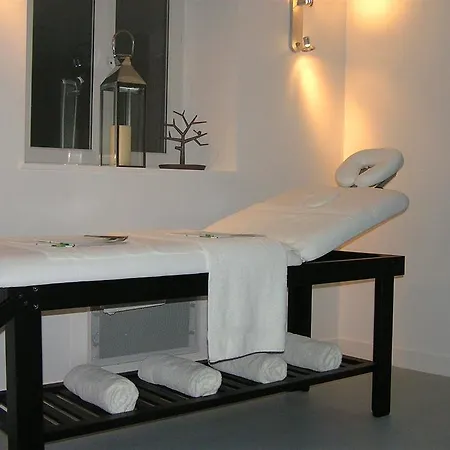 Restaurant Le Dauphin Et Le Du Prieuré 3* Caen