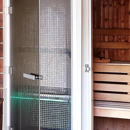 Restaurant Le Dauphin Et Le Du Prieuré 3* Caen