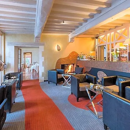 Restaurant Le Dauphin Et Le Du Prieuré 3*