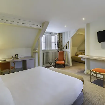 Restaurant Le Dauphin Et Le Du Prieuré Hotel 3*