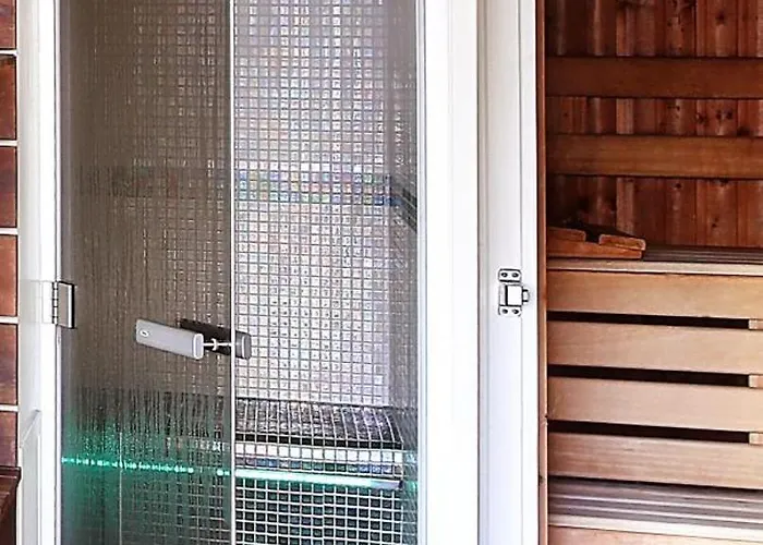 Restaurant Le Dauphin Et Le Du Prieuré 3* Caen