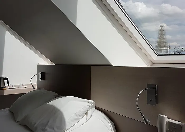 Restaurant Le Dauphin Et Le Du Prieuré Hotel Caen