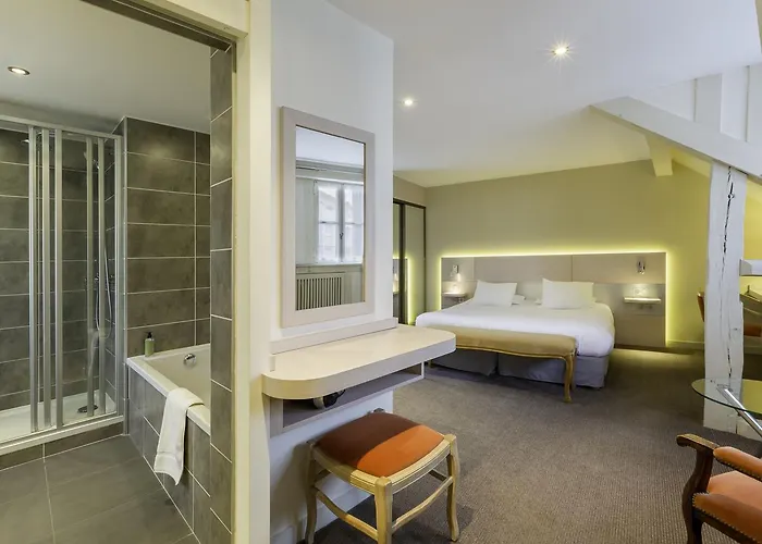 Hotel Logis Restaurant Le Dauphin Et Le Du Prieure Caen