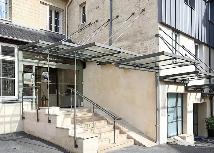Hotel Restaurant Le Dauphin Et Le Du Prieuré Caen